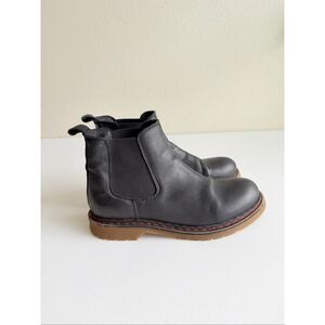 Avellini Black Leather Chelsea Boots size 37 /6.5 US
